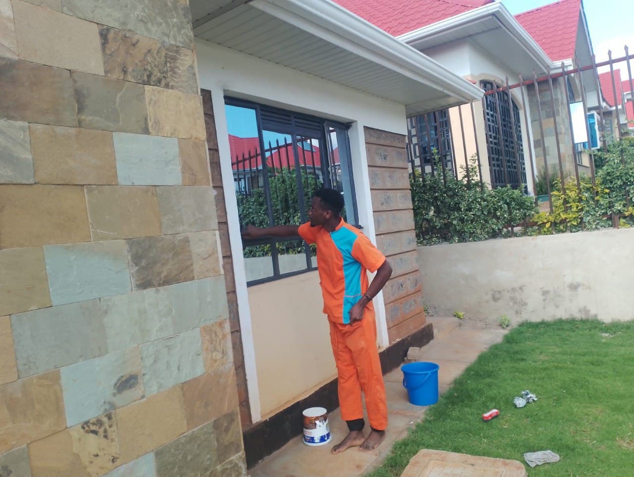 Image of Gallery Frame 10