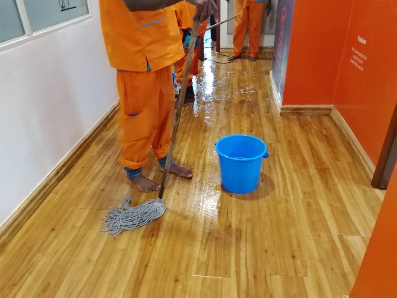 Image of Gallery Frame 06